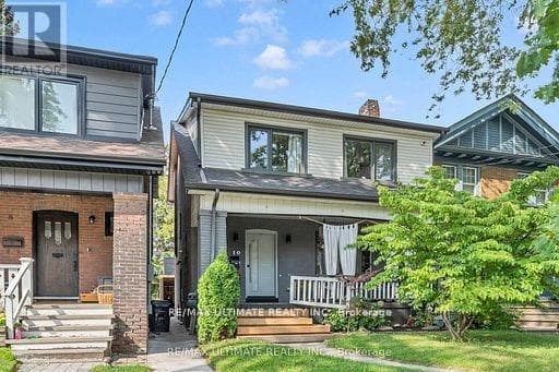 4 bed 3 bath single family at 10 OAKDENE CRESCENT — $1,849,000