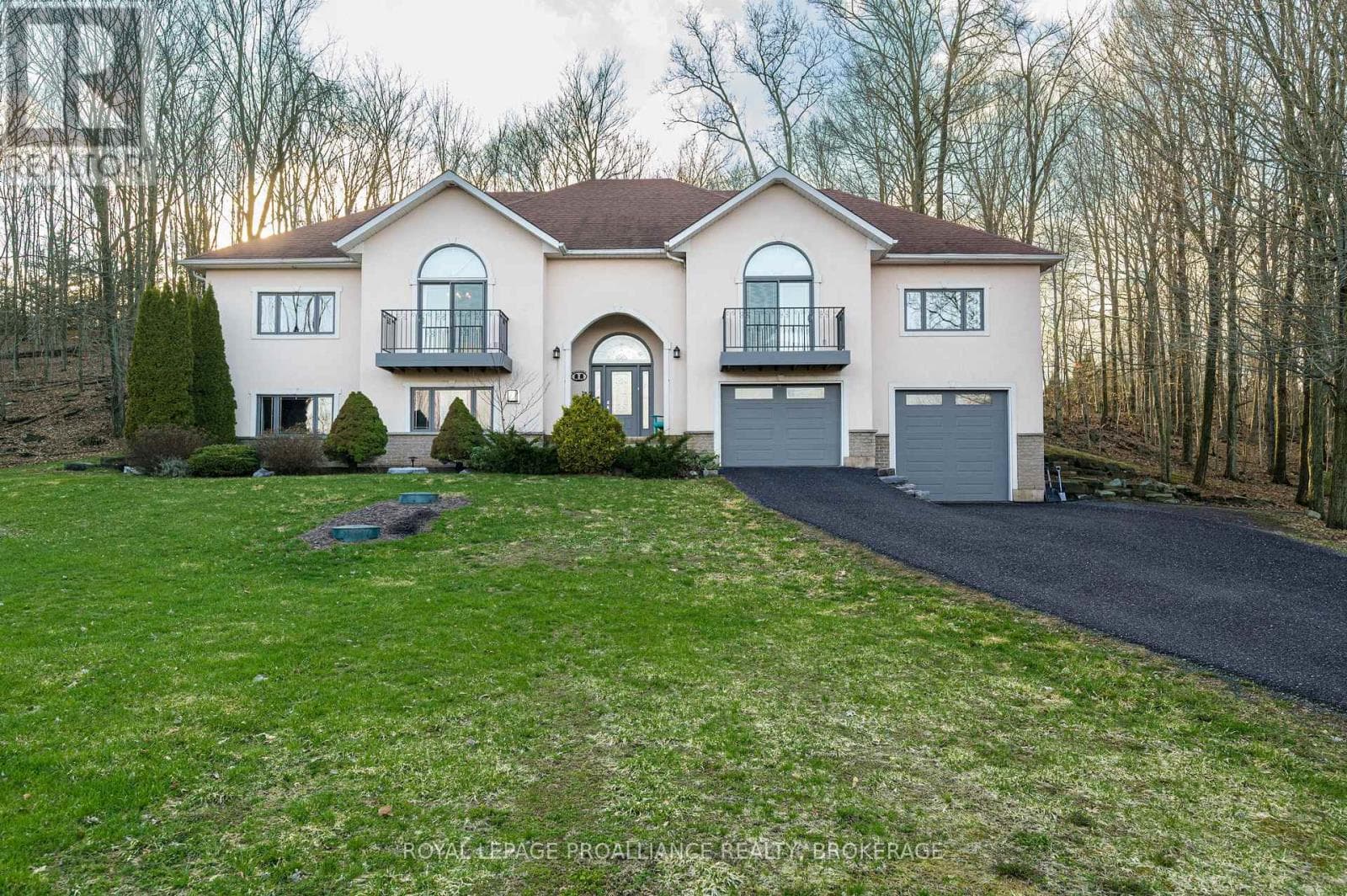 4 bed 3 bath single family at 27 COLLINS DRIVE — $999,999