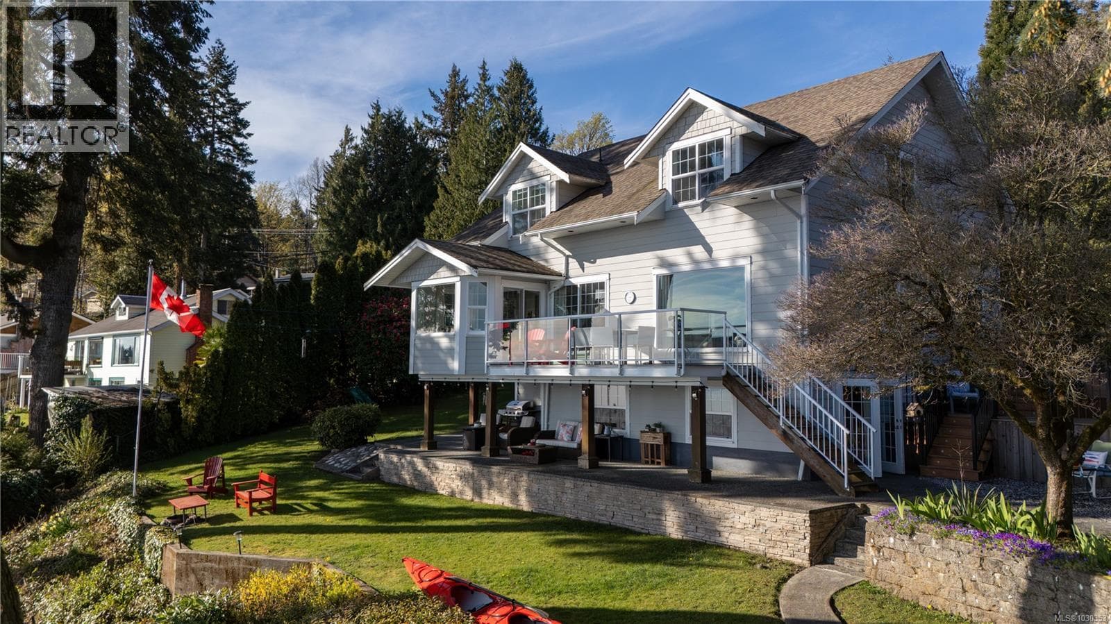 319 Chemainus Rd photo 2