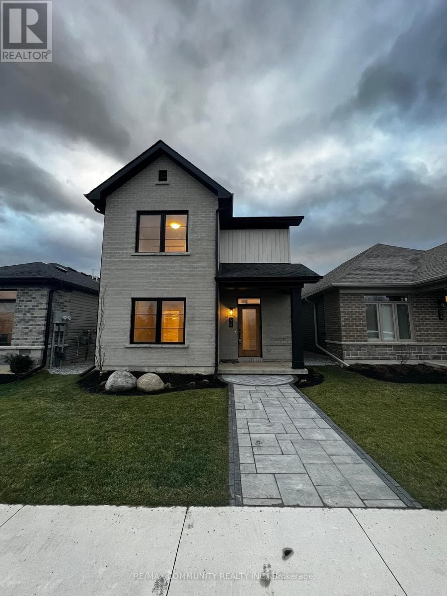 3 bed 3 bath single family at 96 RIVERSTONE WAY — $699,900