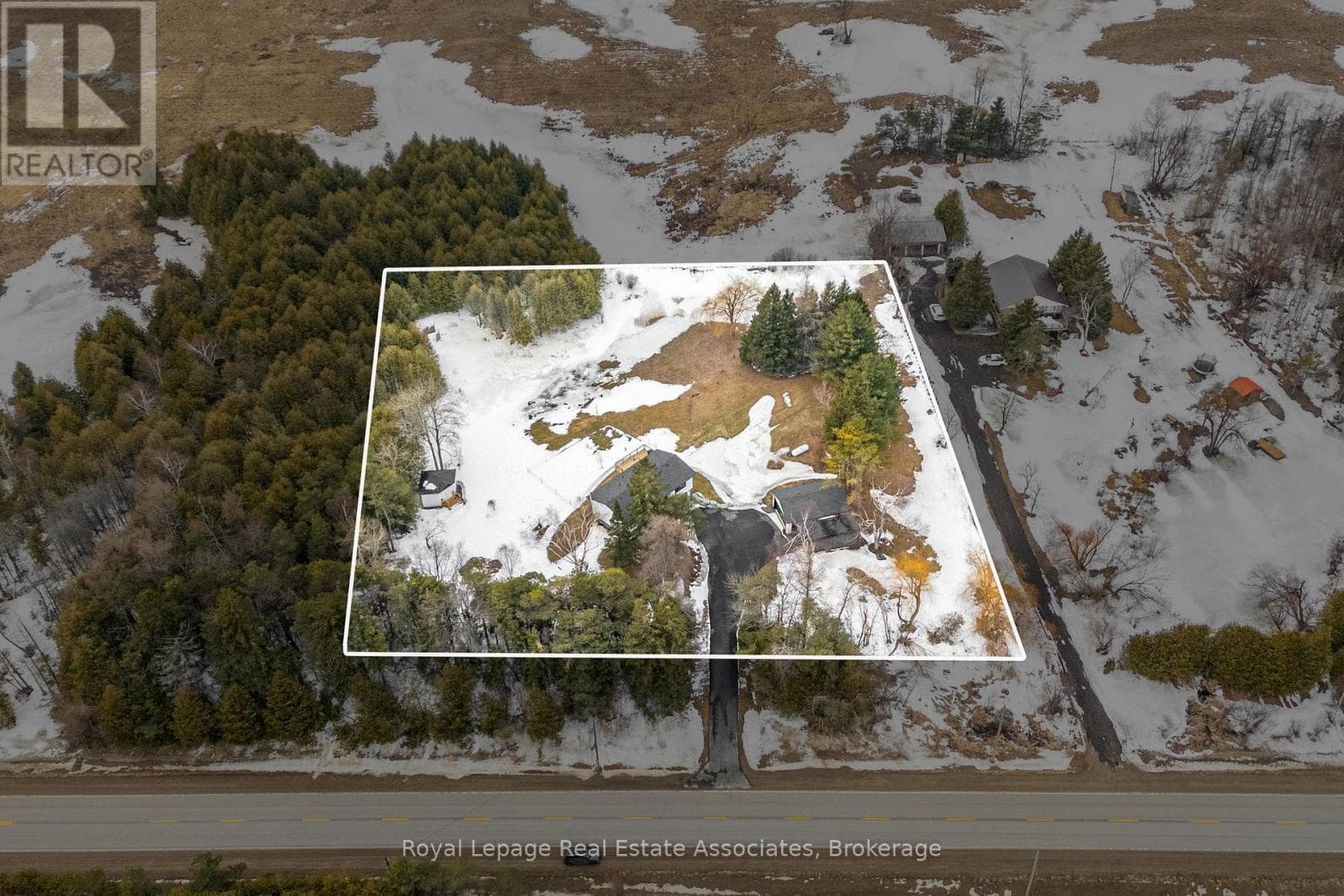 475352 COUNTY ROAD 11 photo 5