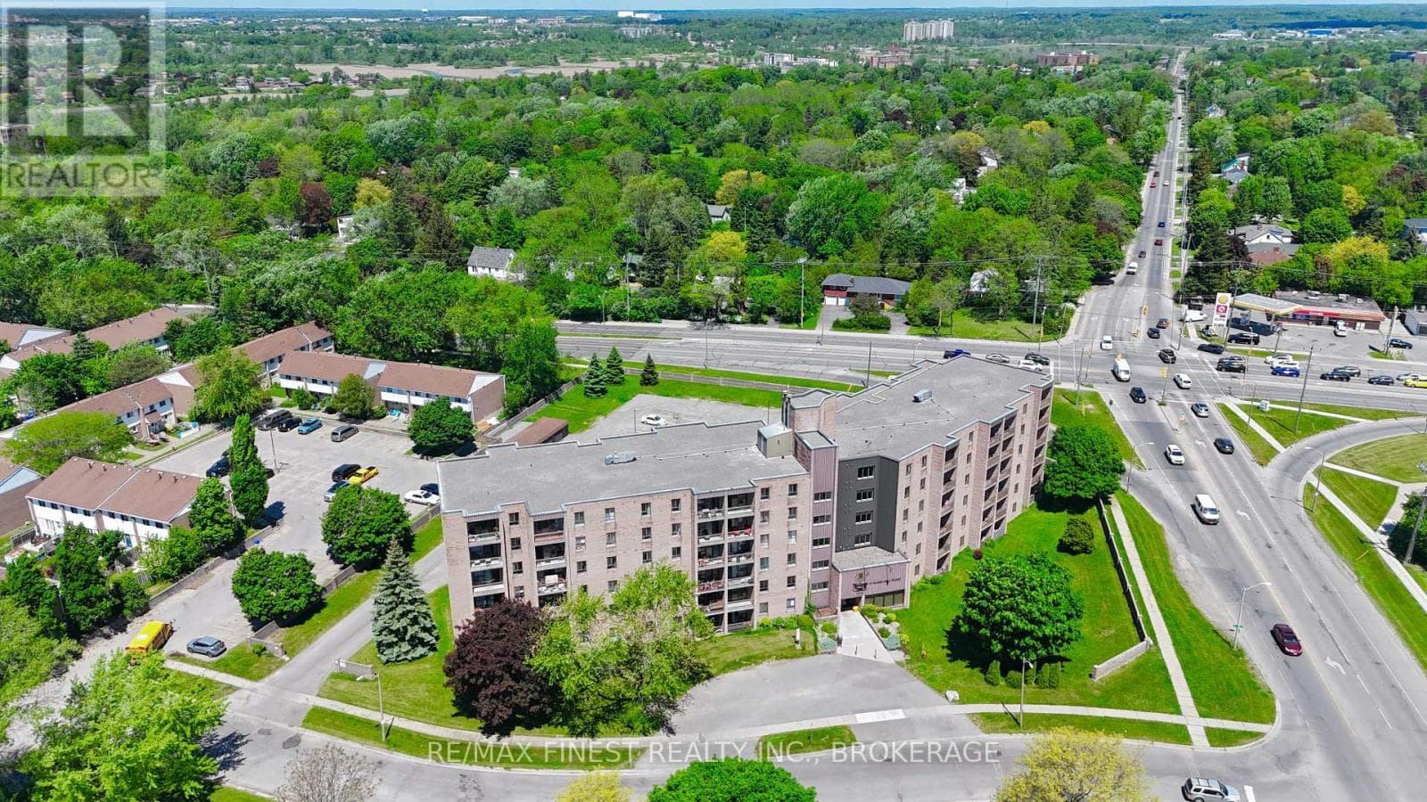 2 bed 1 bath single family at 602 - 17 ELDON HALL PLACE — $269,000