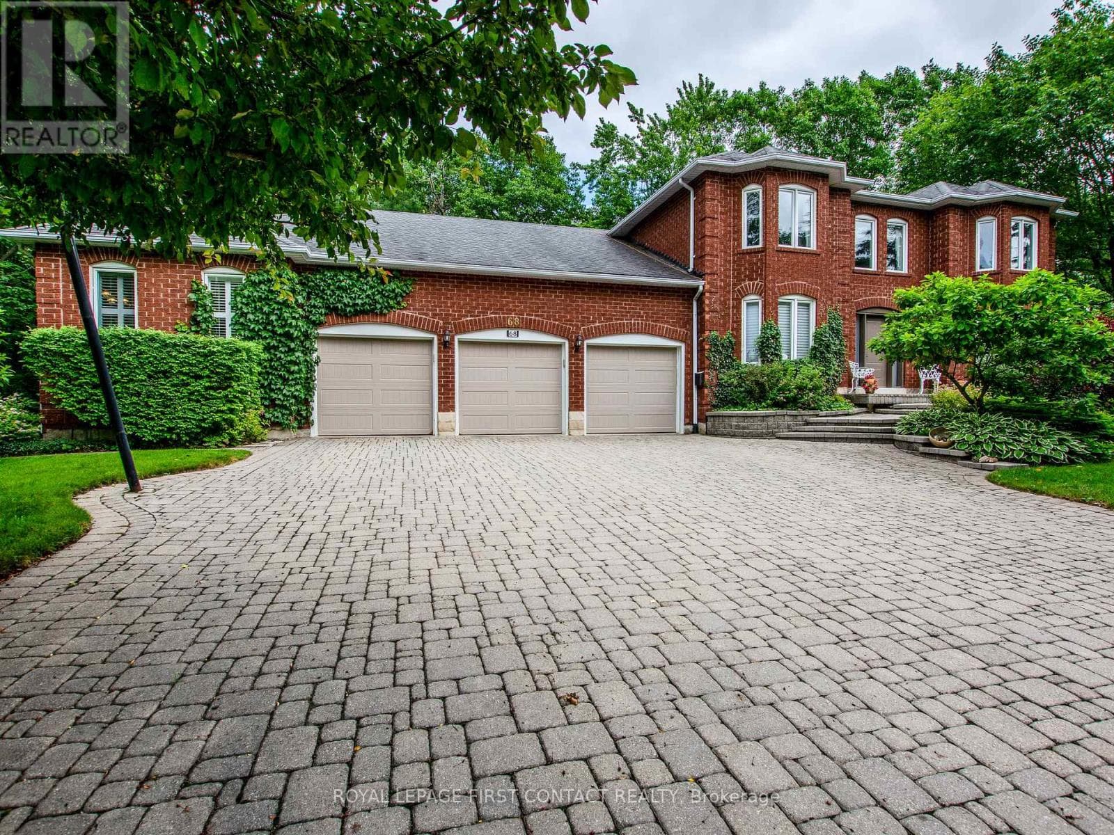 68 ALANA DRIVE photo 2
