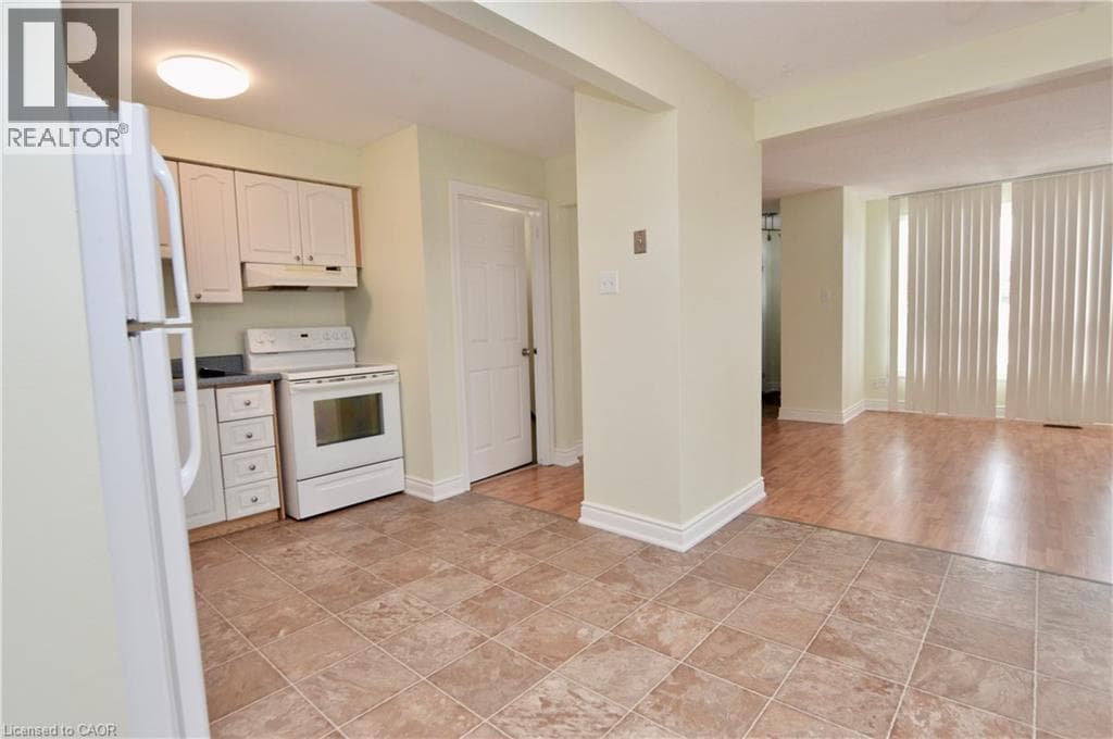 977 FRANCIS Road Unit# 2 photo 5