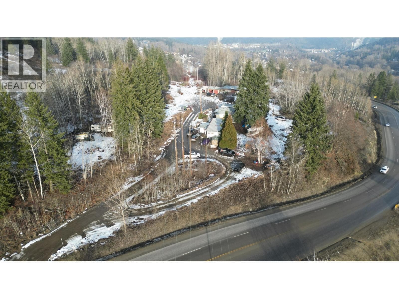 1381 3B Highway photo 2