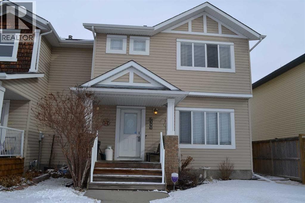 3 bed 3 bath single family at 209 LAKEVIEW Inlet — $455,000