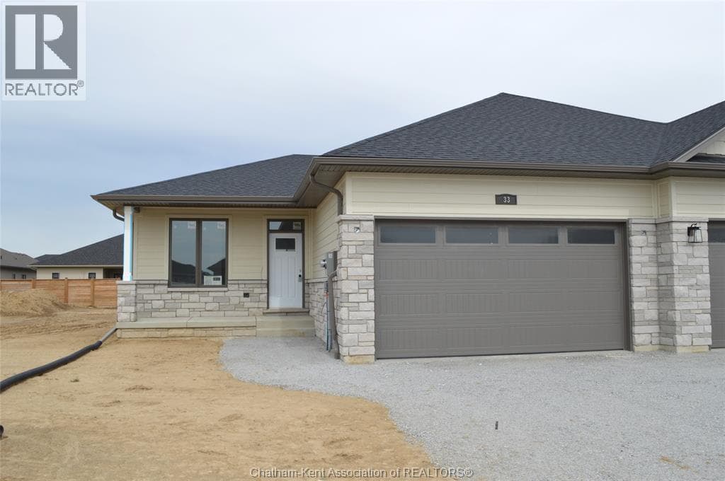 3 bed 3 bath single family at 33 Duskridge ROAD — $548,584