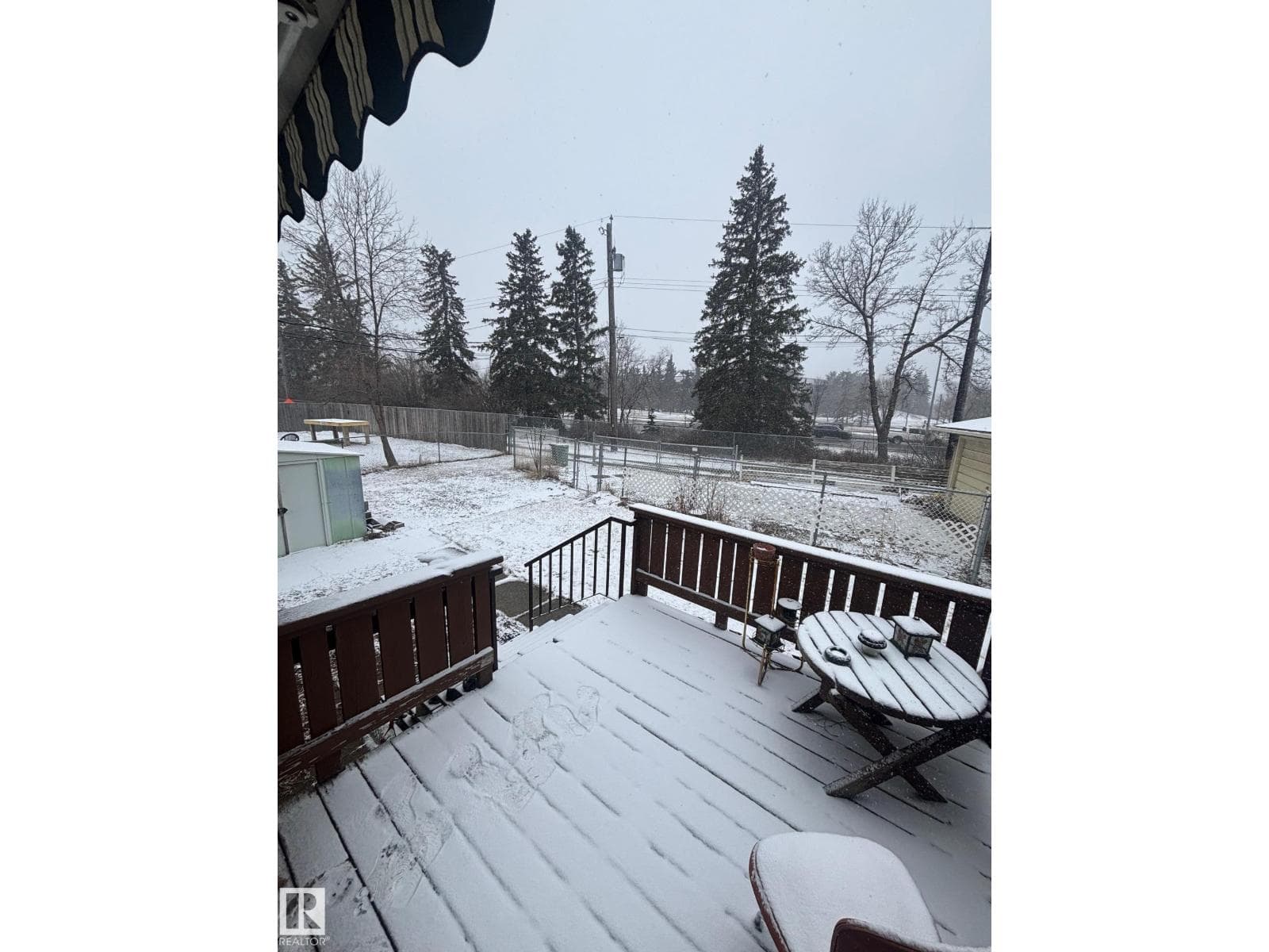 11255 71 AV NW photo 9