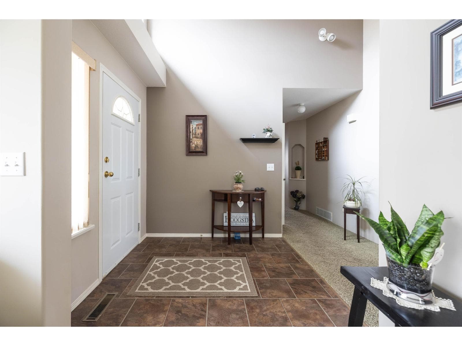 21930 46 AVENUE photo 4