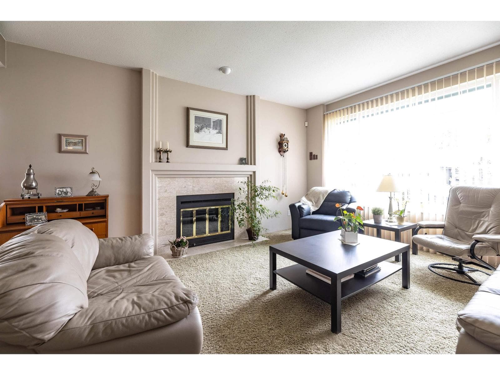 21930 46 AVENUE photo 5