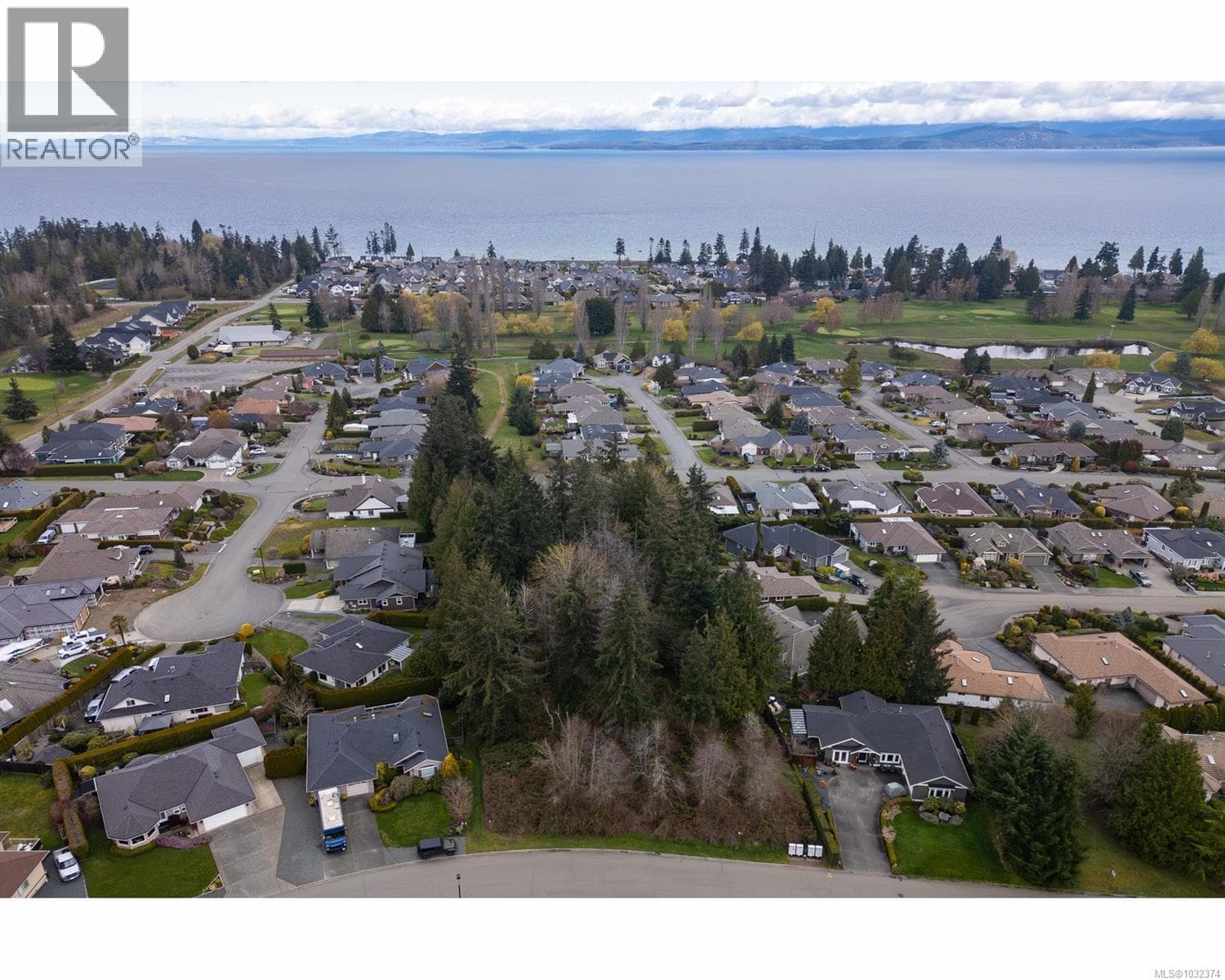 PROP LOT B FAIRWAYS Dr photo 4