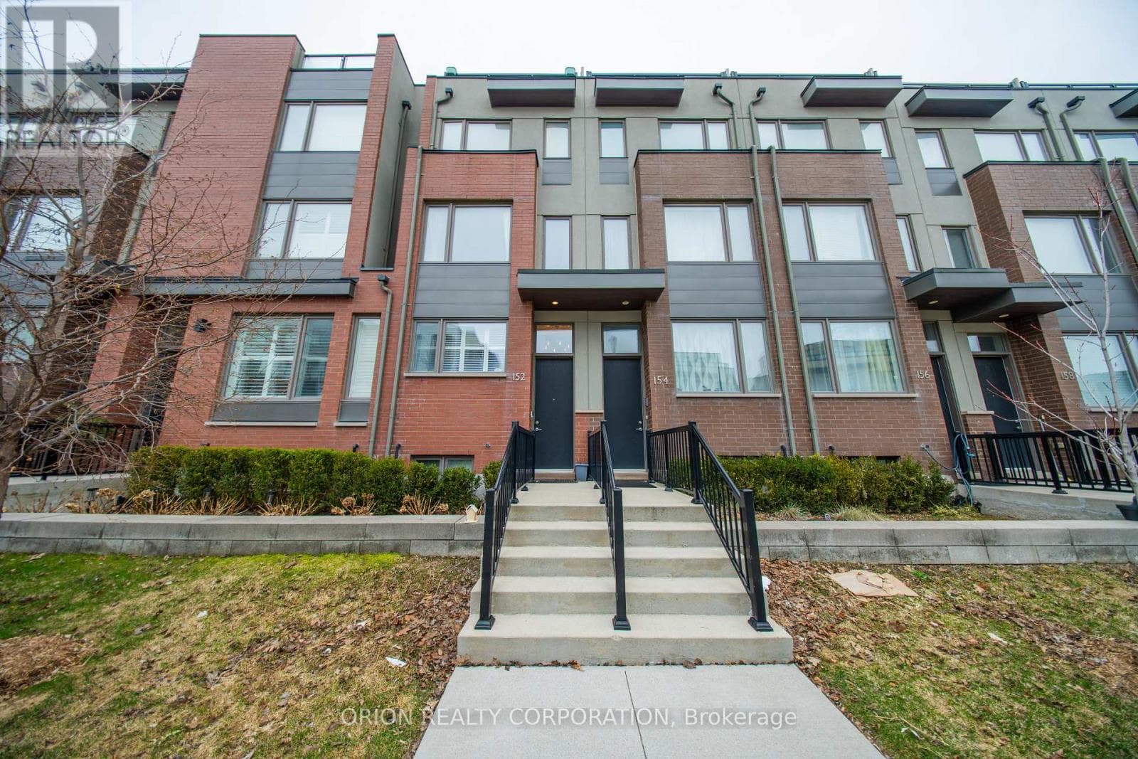 152 FREDERICK TISDALE DRIVE photo 3