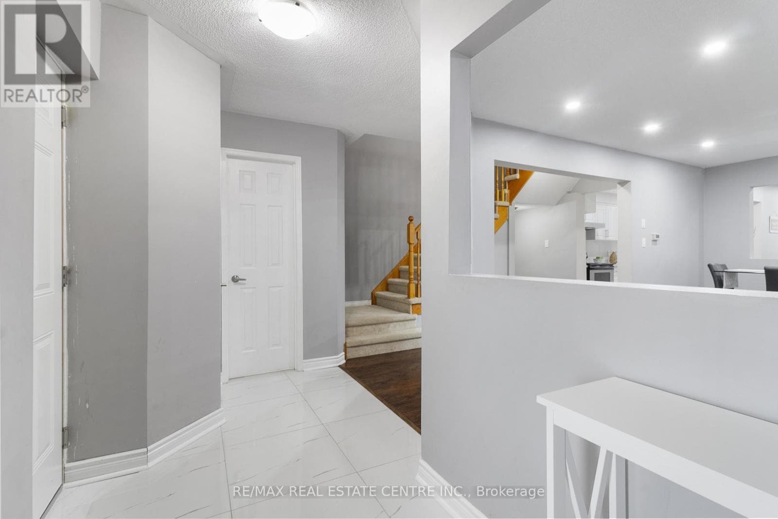 334 PERRY ROAD photo 5