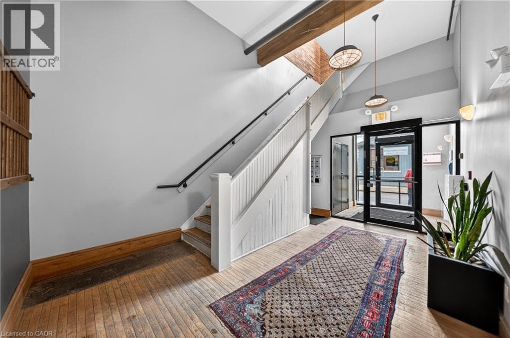 85 SPRUCE Street Unit# 212 photo 4