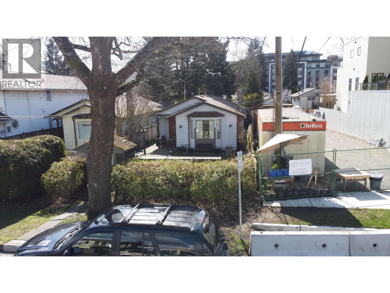 1551 RUPERT STREET photo 2