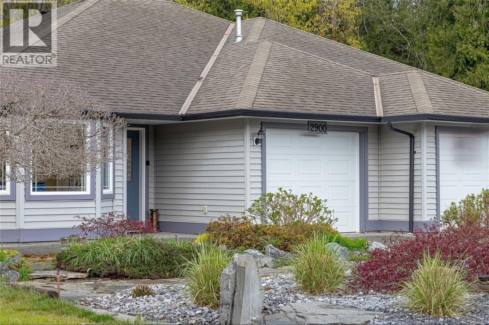 2900 Jonas Way photo 2