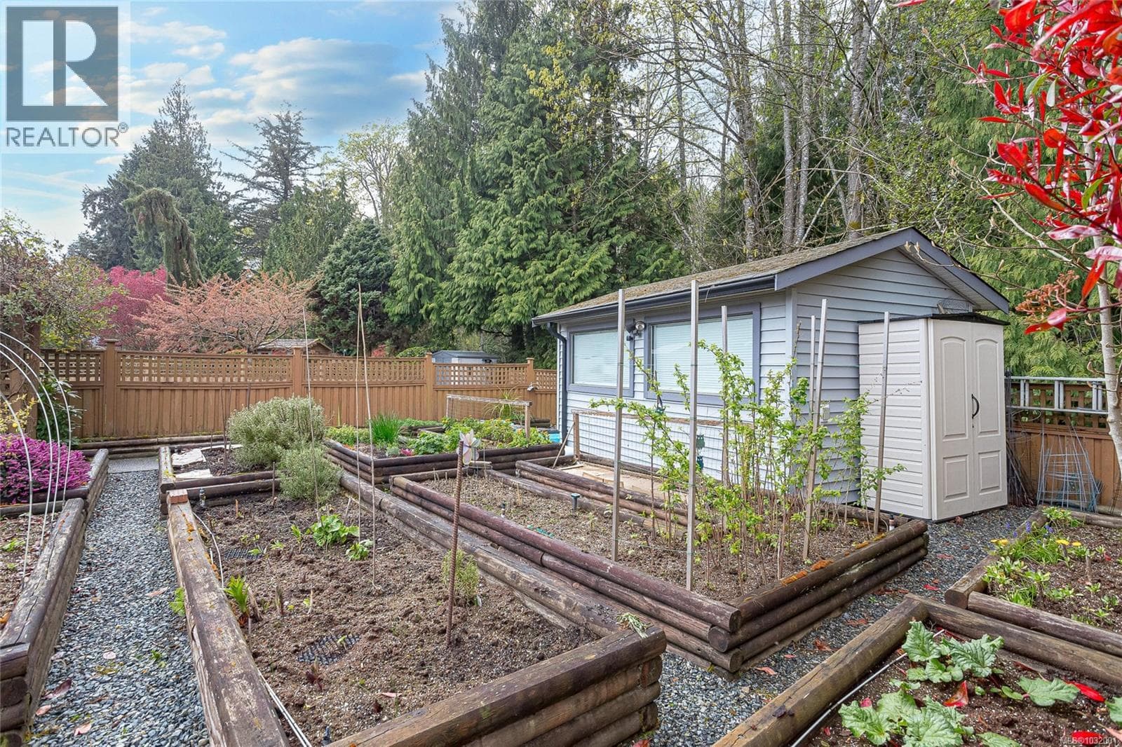 2900 Jonas Way photo 4