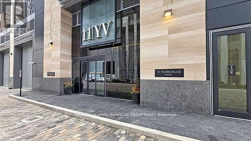 2510 - 11 YORKVILLE AVENUE photo 2