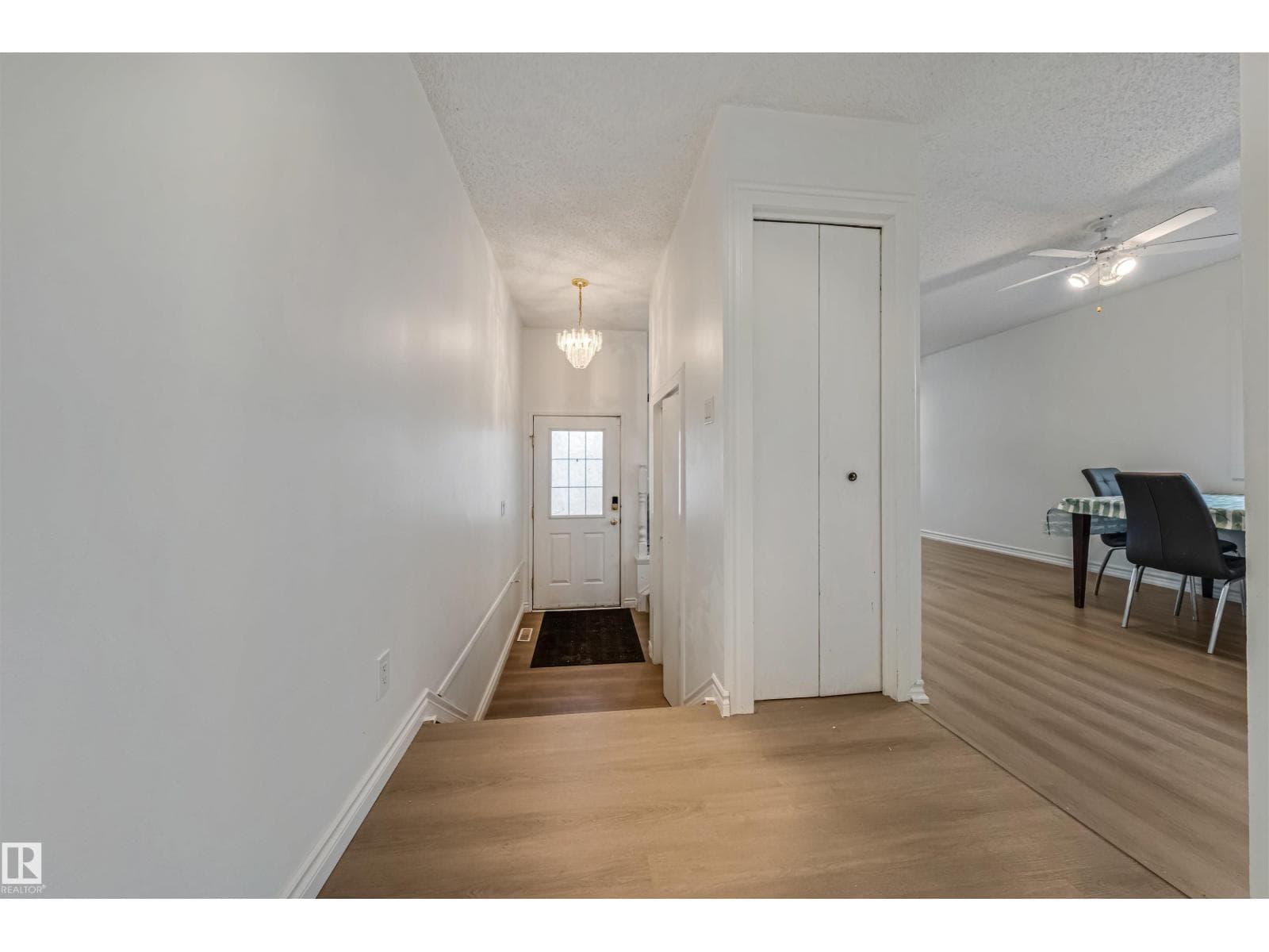 2831 36 ST NW photo 4