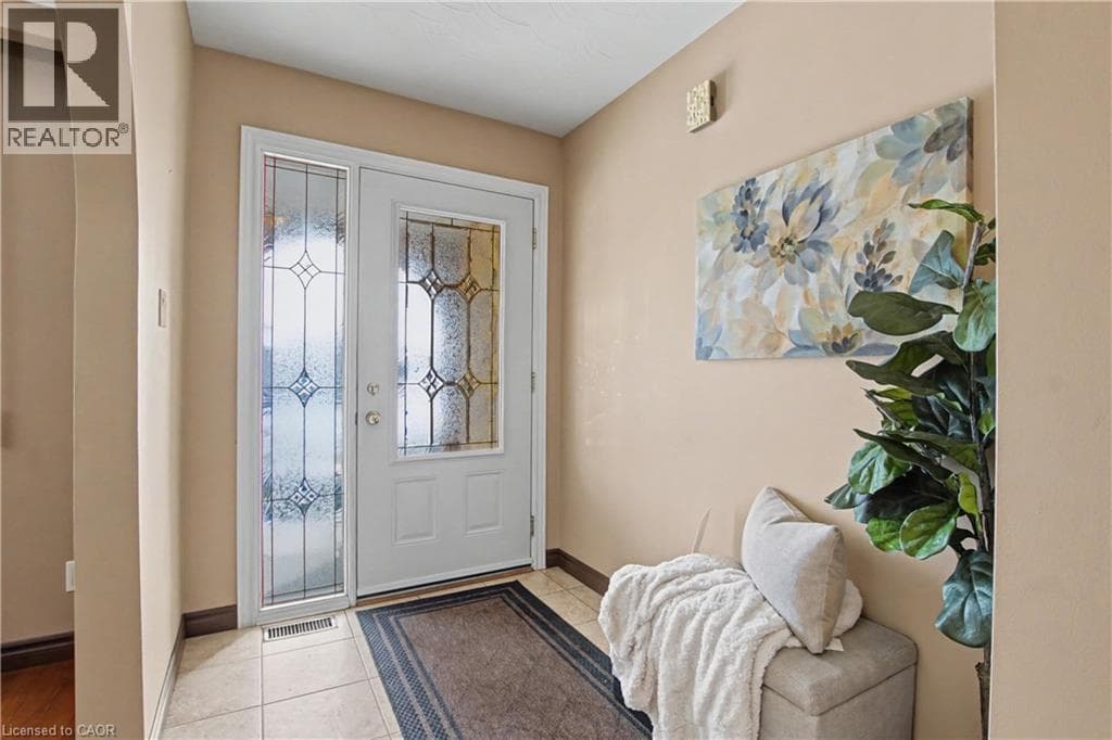 18 RIDLEY Drive photo 5