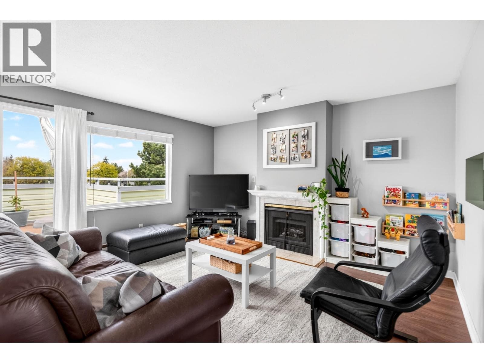 3 bed 2 bath single family at 19 5661 LADNER TRUNK ROAD — $710,000
