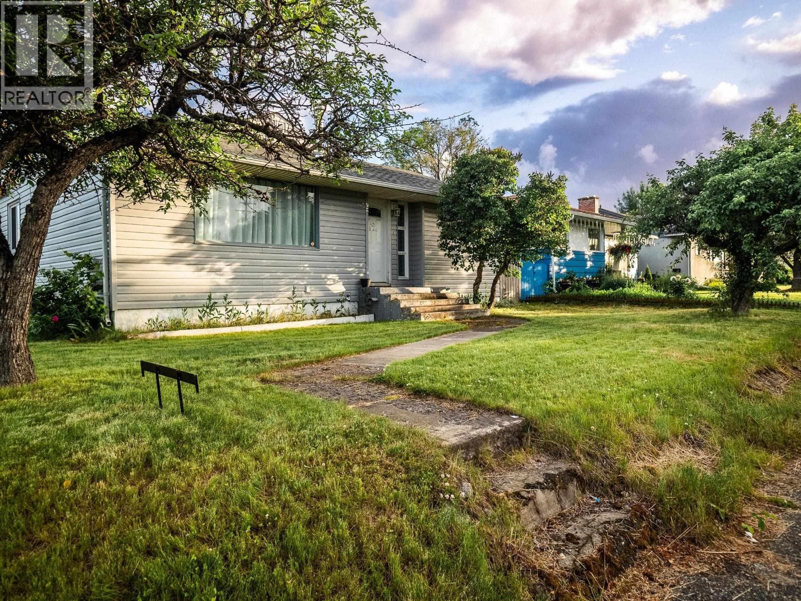 4 bed 2 bath single family at 1525 EWERT STREET — $429,900