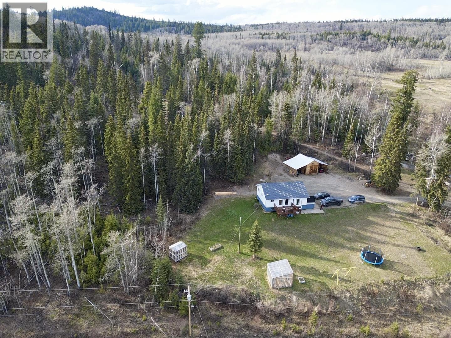 1408 FRANCOIS LAKE ROAD photo 4