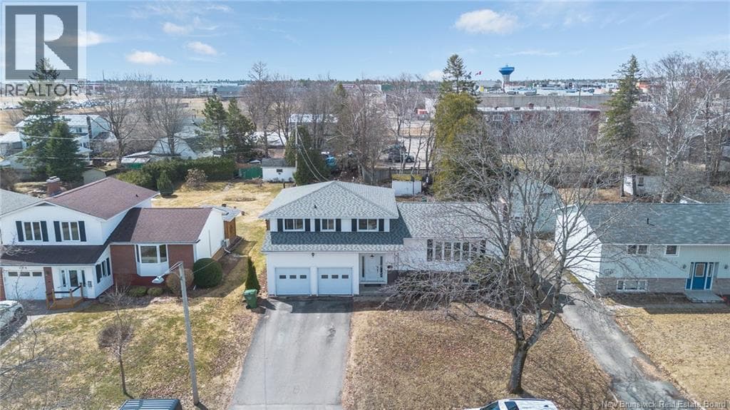 186 Willingdon Street photo 3