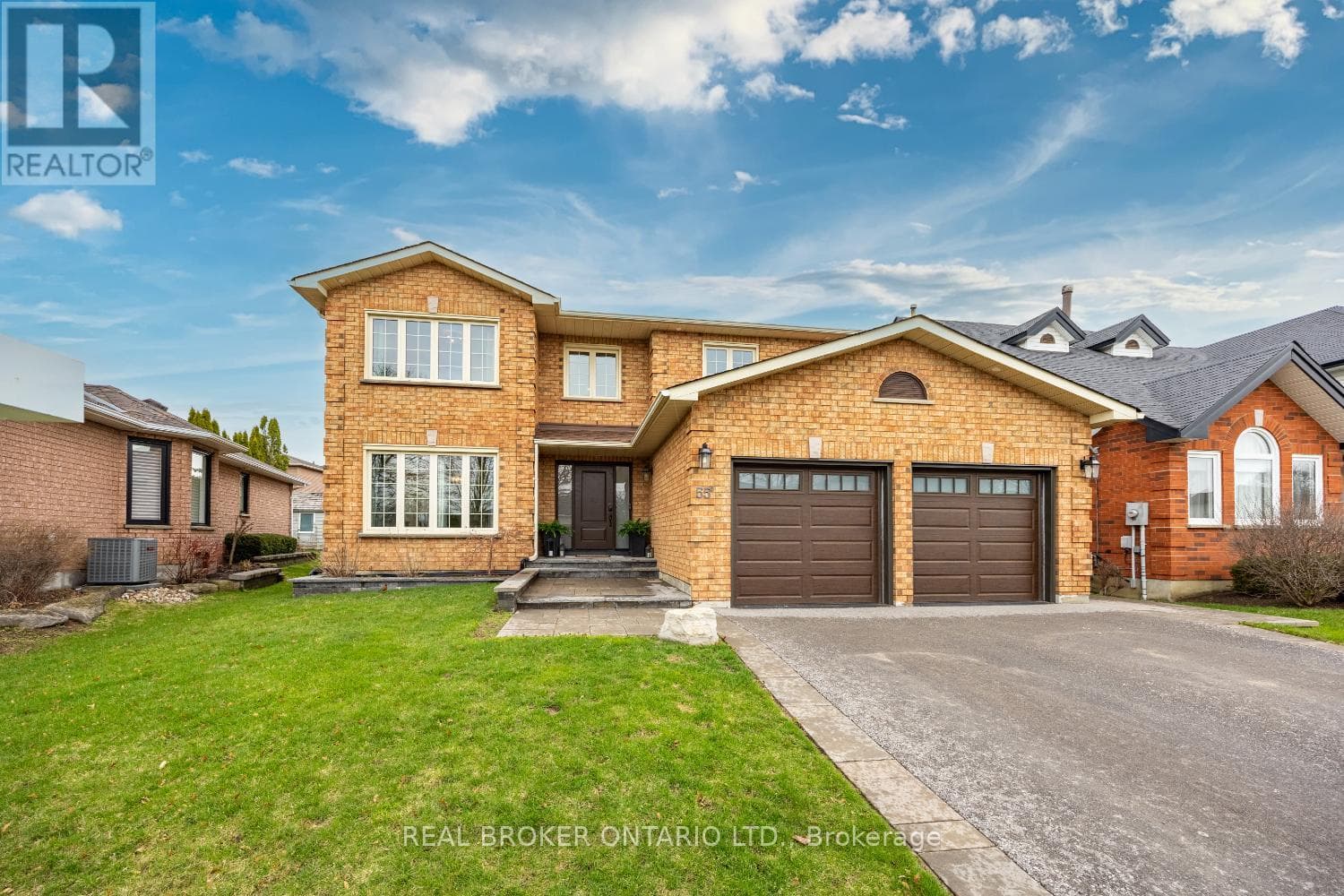 5 bed 4 bath single family at 55 MULL CRESCENT — $1,050,000