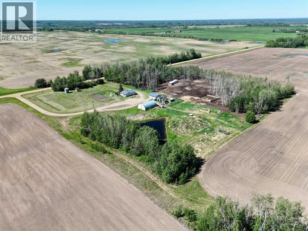 107139 Range Road 150 photo 2