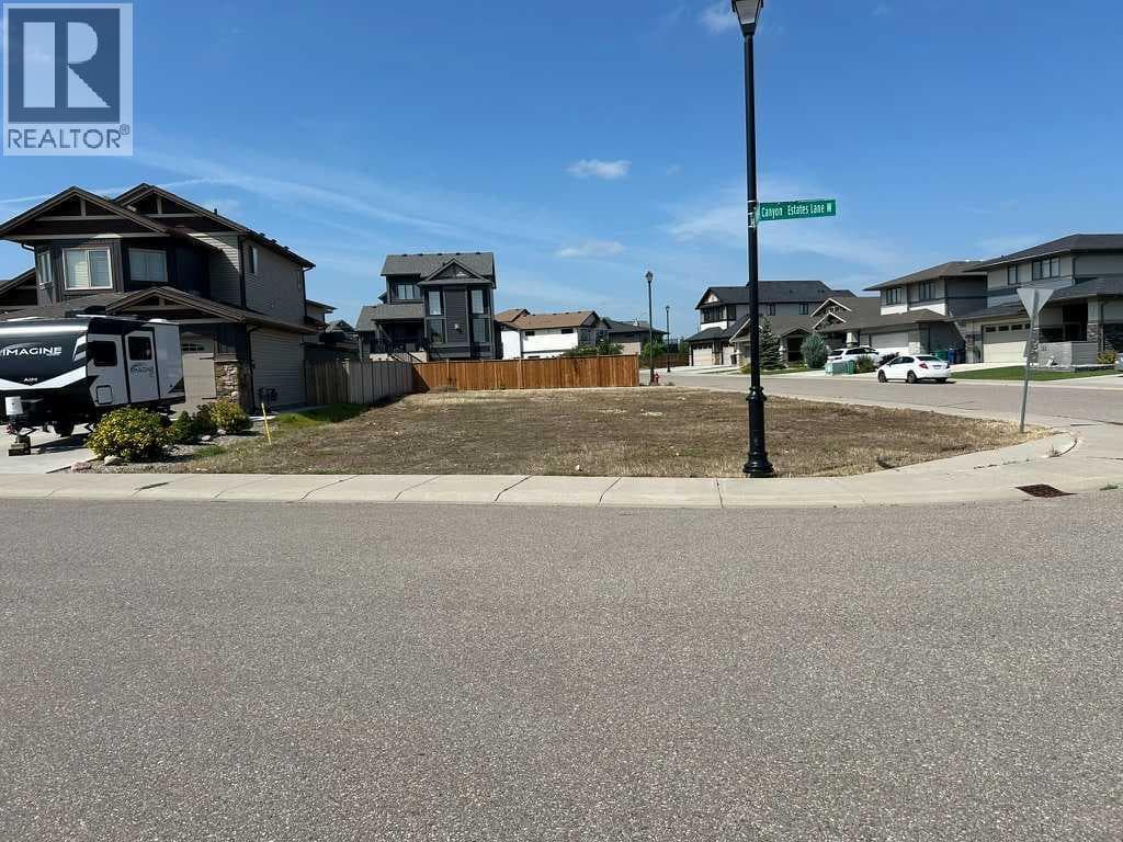 14 Canyon Estates Lane W photo 4