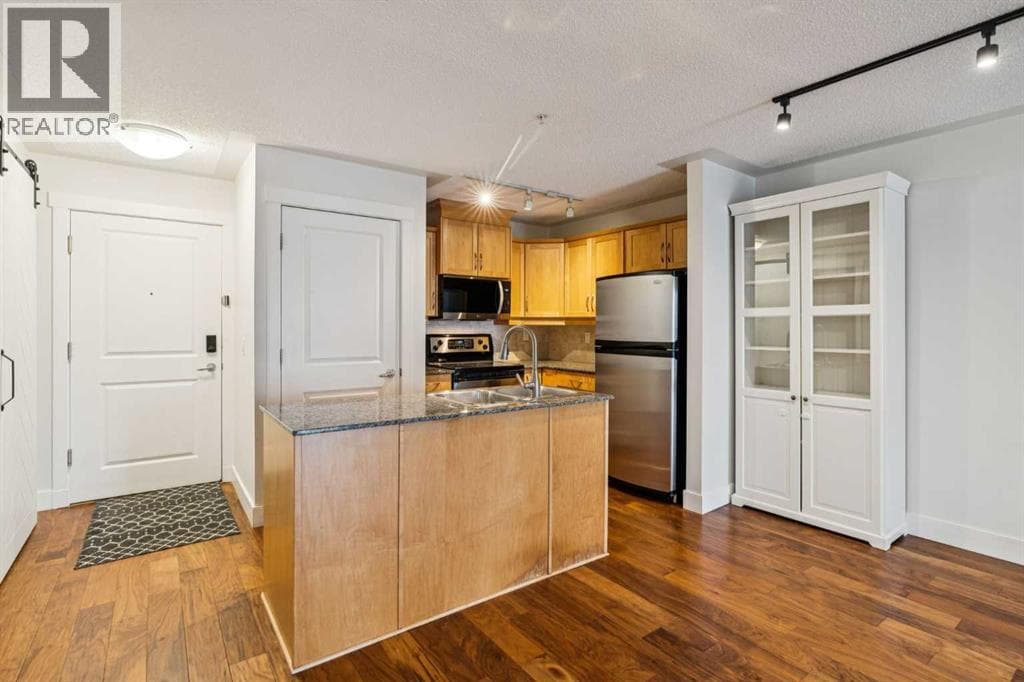 114, 2233 34 Avenue SW photo 3