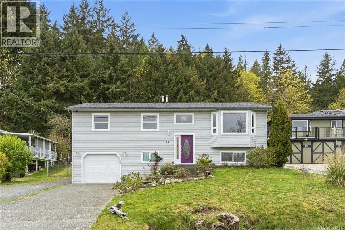 5 bed 3 bath single family at 751 Dogwood Rd — $825,000
