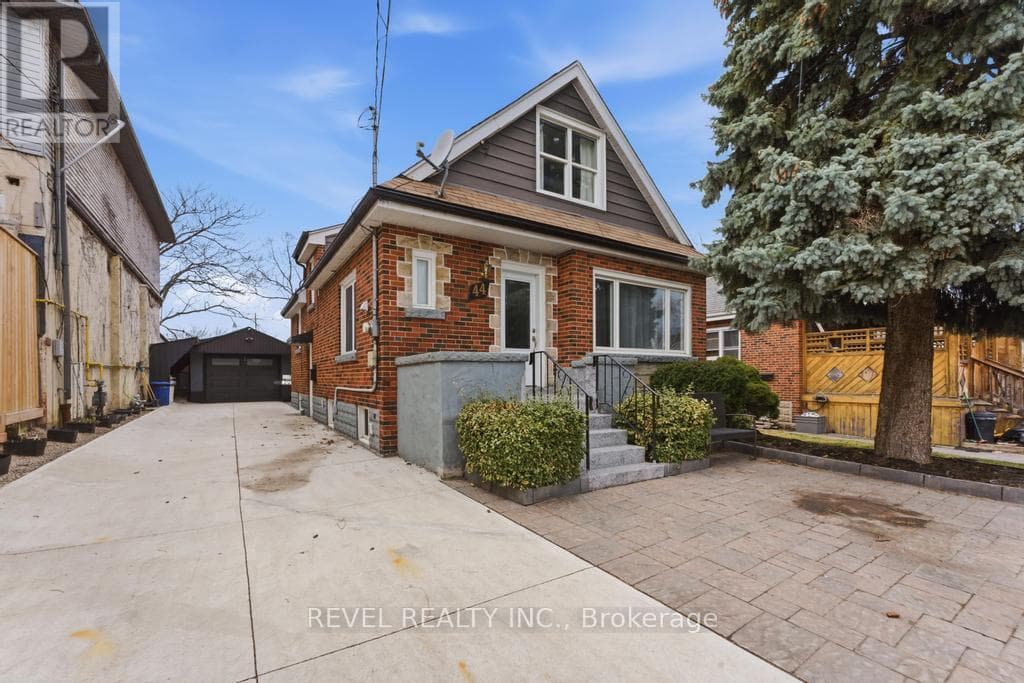 44 JEFFERSON AVENUE photo 4