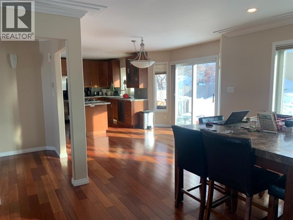 10407 Churchill Drive photo 5
