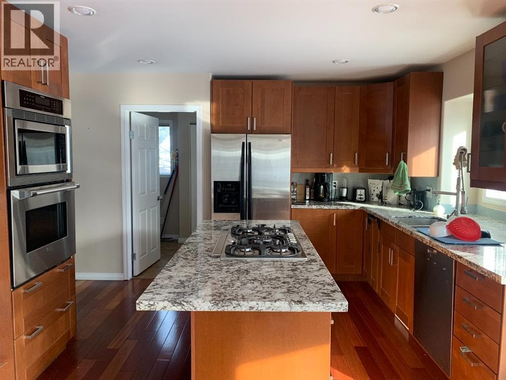 10407 Churchill Drive photo 4