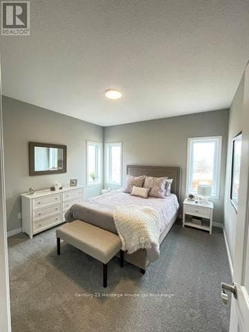 87 MATHESON CRESCENT photo 2