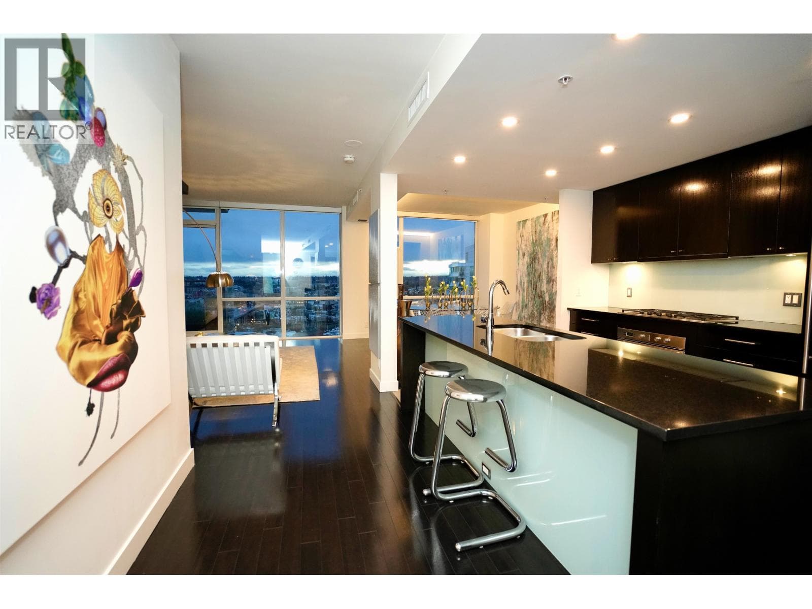 2703 1455 HOWE STREET photo 5