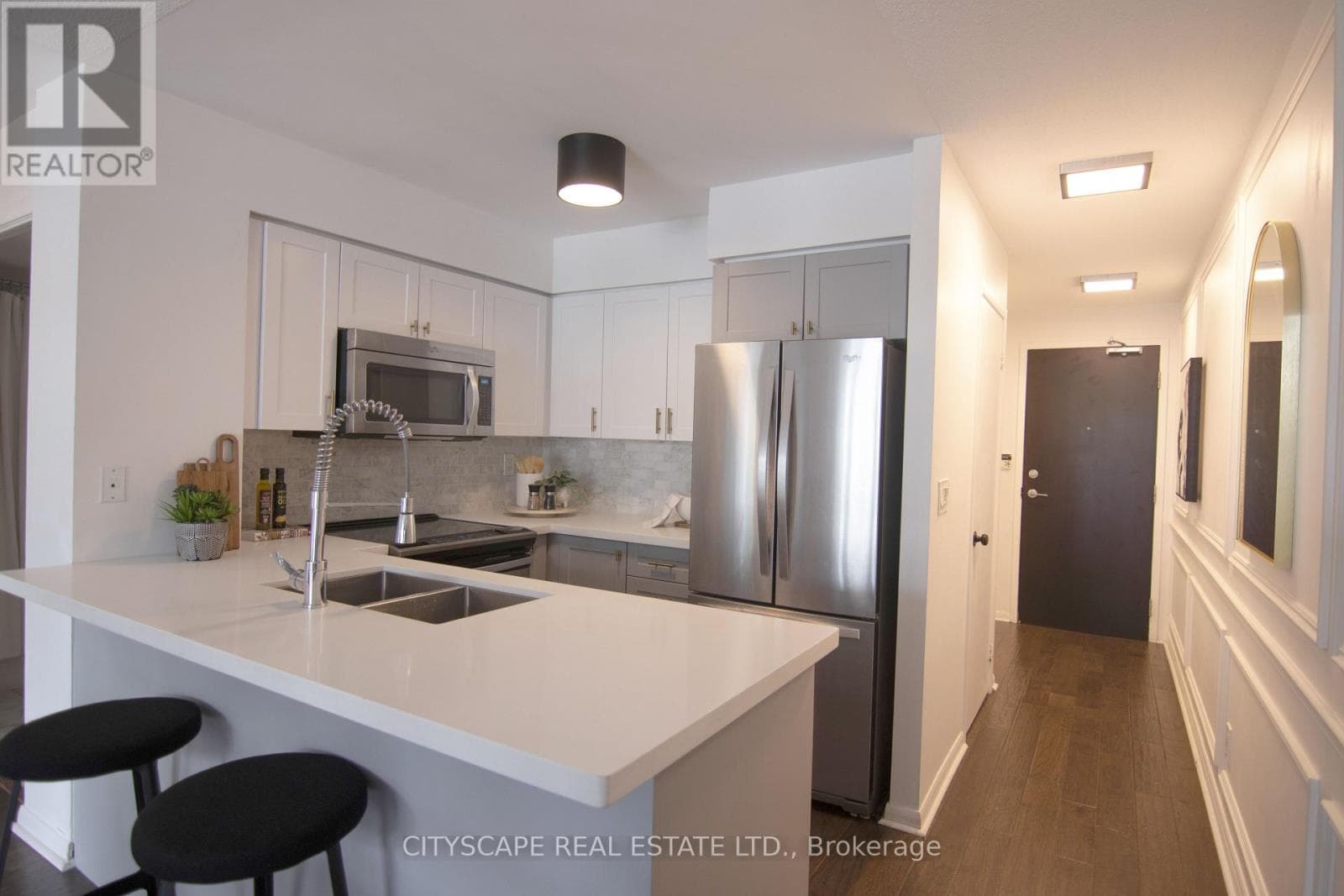 322 - 231 FORT YORK BOULEVARD photo 3
