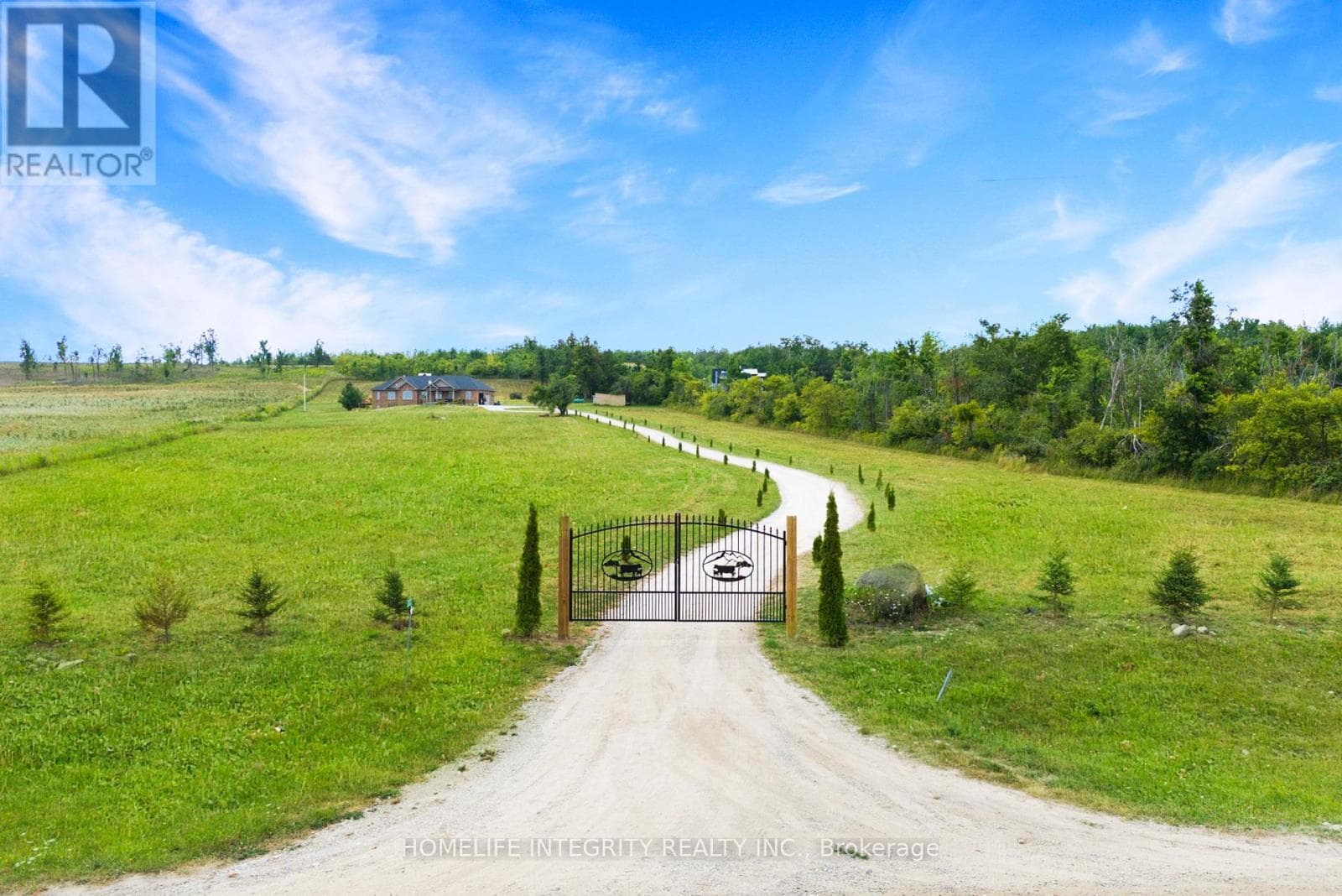 838722 4TH LINE E photo 2