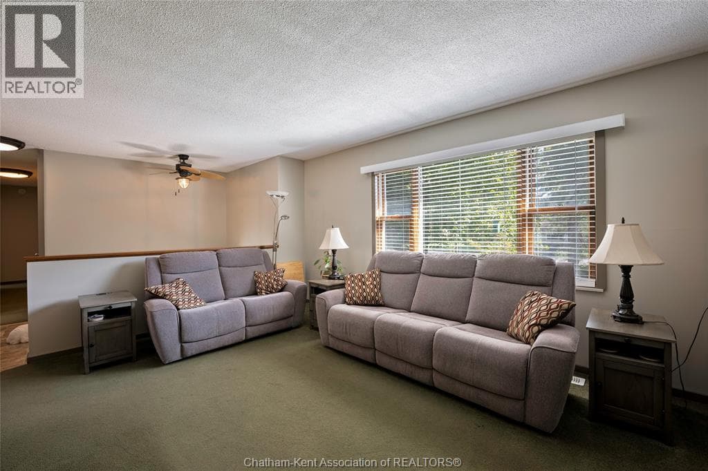 13471 JANE STREET photo 5