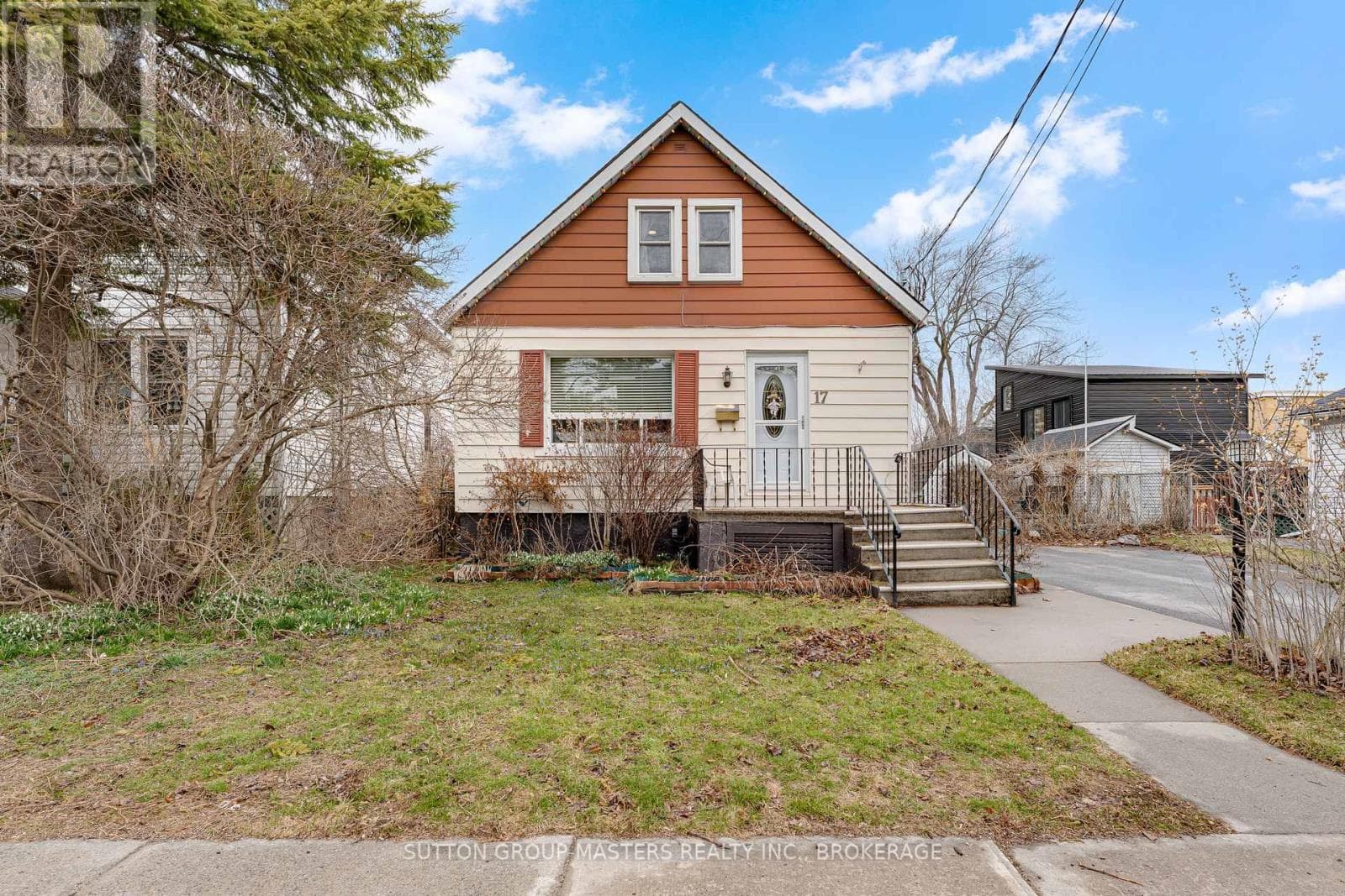 2 bed 2 bath single family at 17 N BARTLETT STREET — $429,999