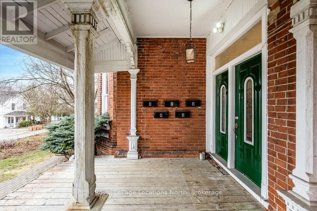 3 PEEL STREET photo 4