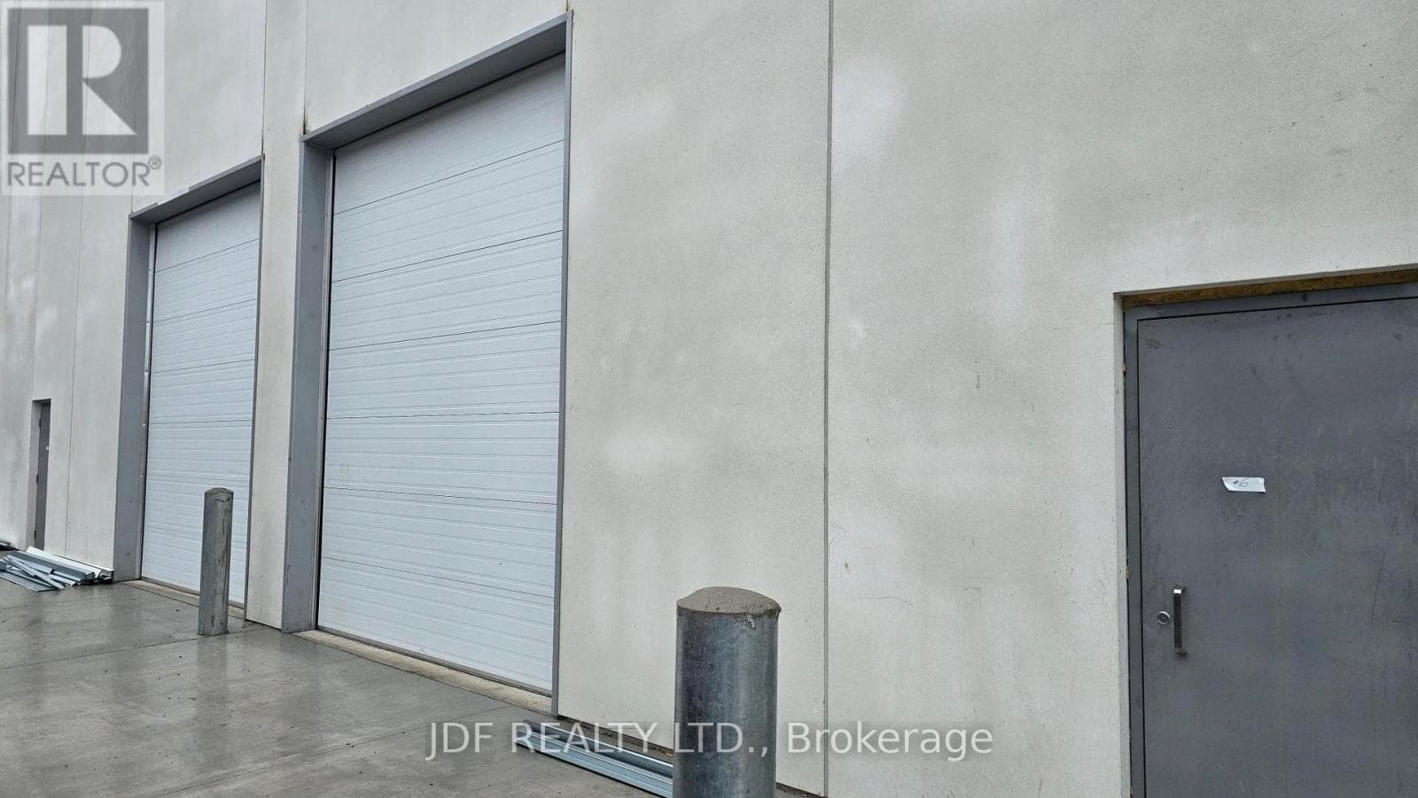 6 - 435 CITYVIEW BOULEVARD photo 5