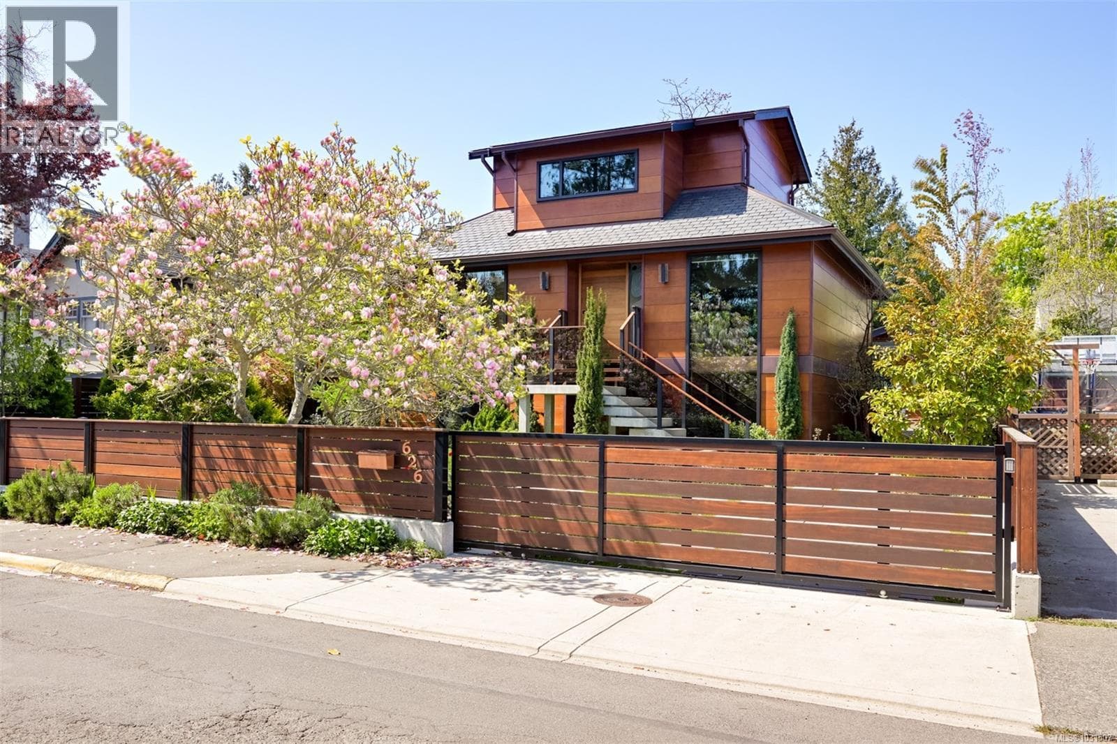 3 bed 3 bath single family at 626 Monterey Ave — $2,995,000
