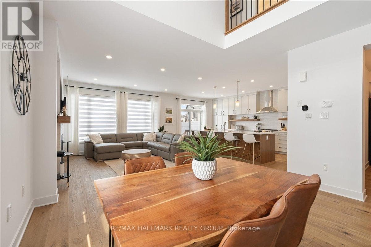 6461 RENAUD ROAD photo 5