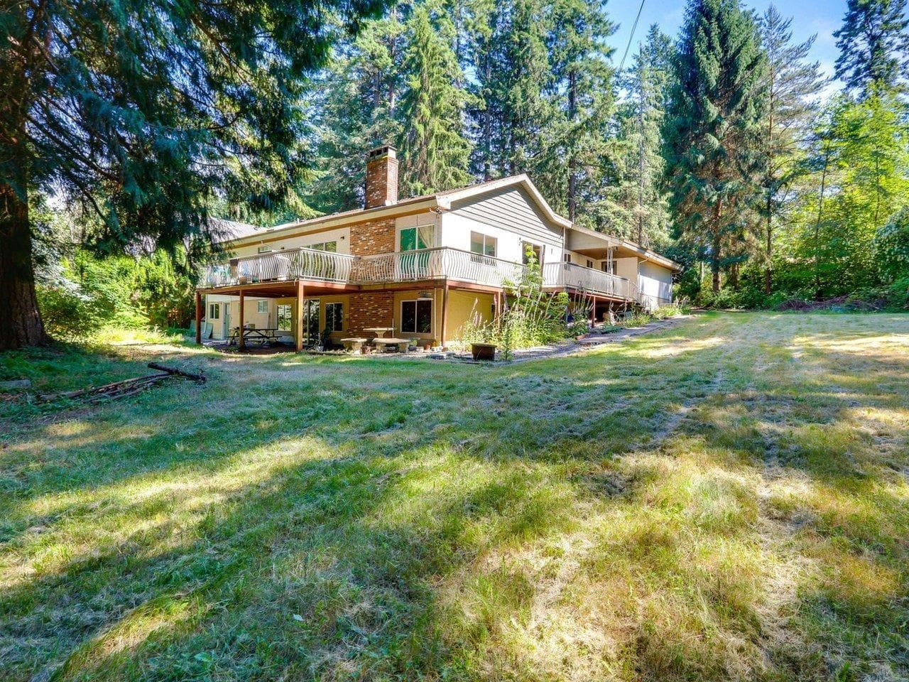 13563 28 AVENUE photo 5