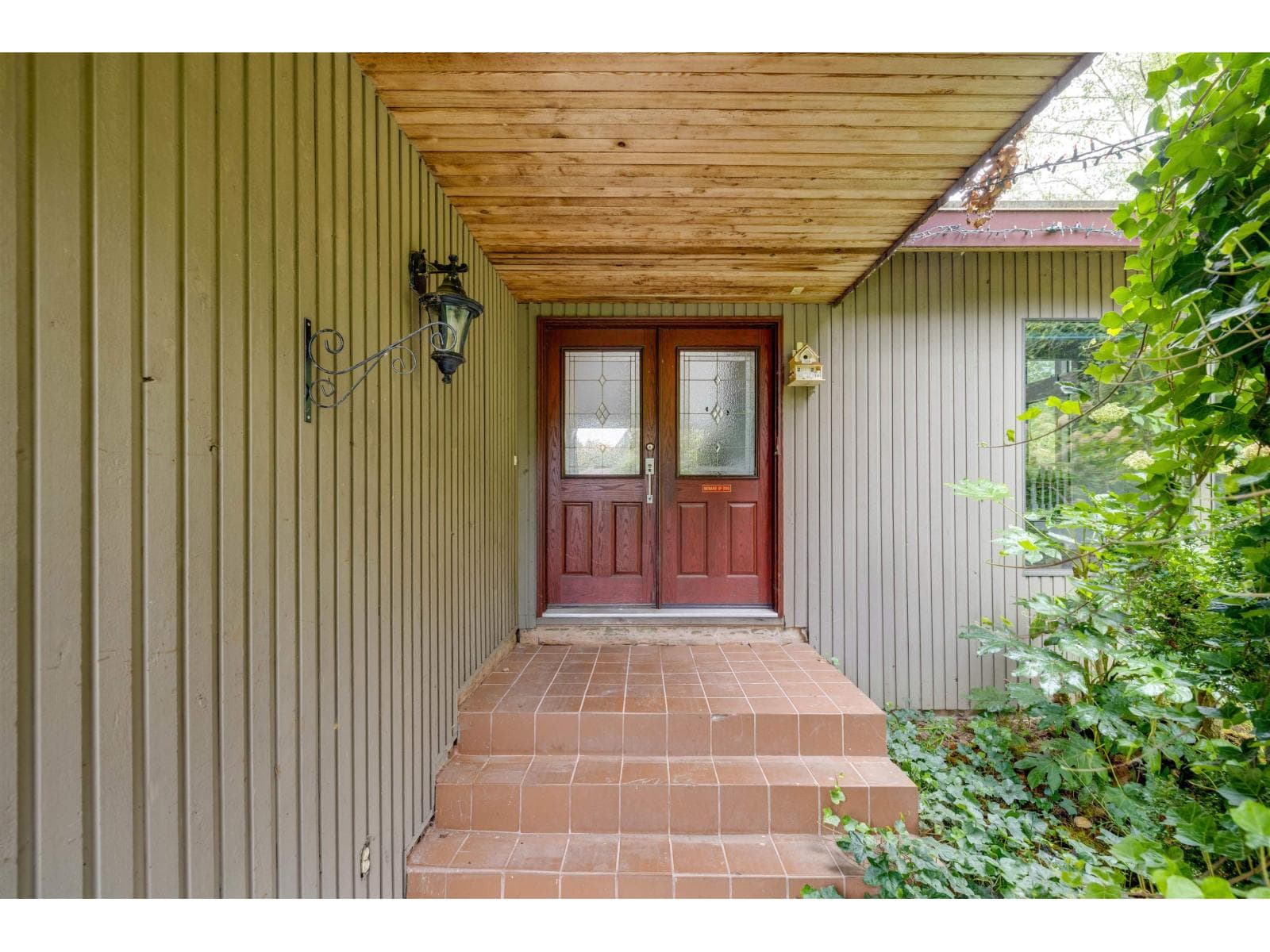 18208 21A AVENUE photo 3