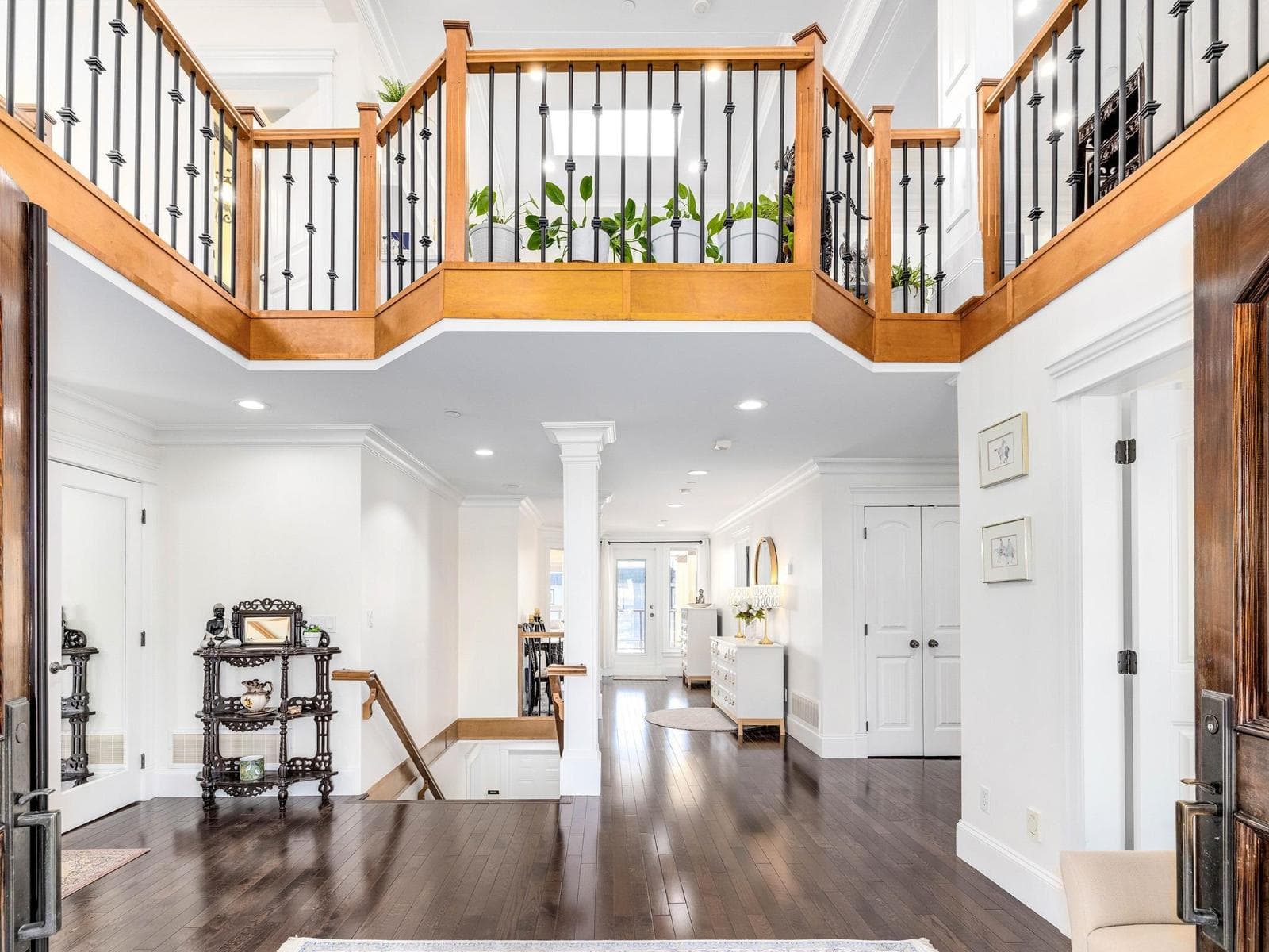 15354 ROYAL AVENUE photo 4