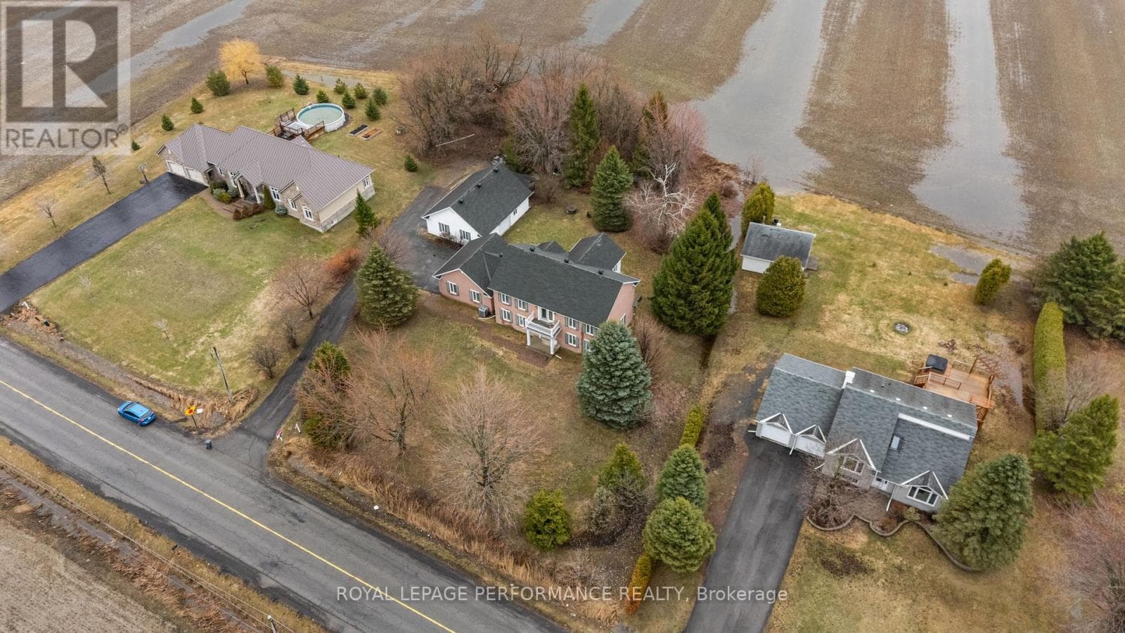 1007 ST PIERRE ROAD photo 5